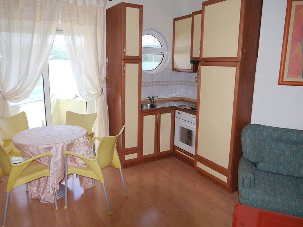 Apartment Iva 克勒克 客房 照片